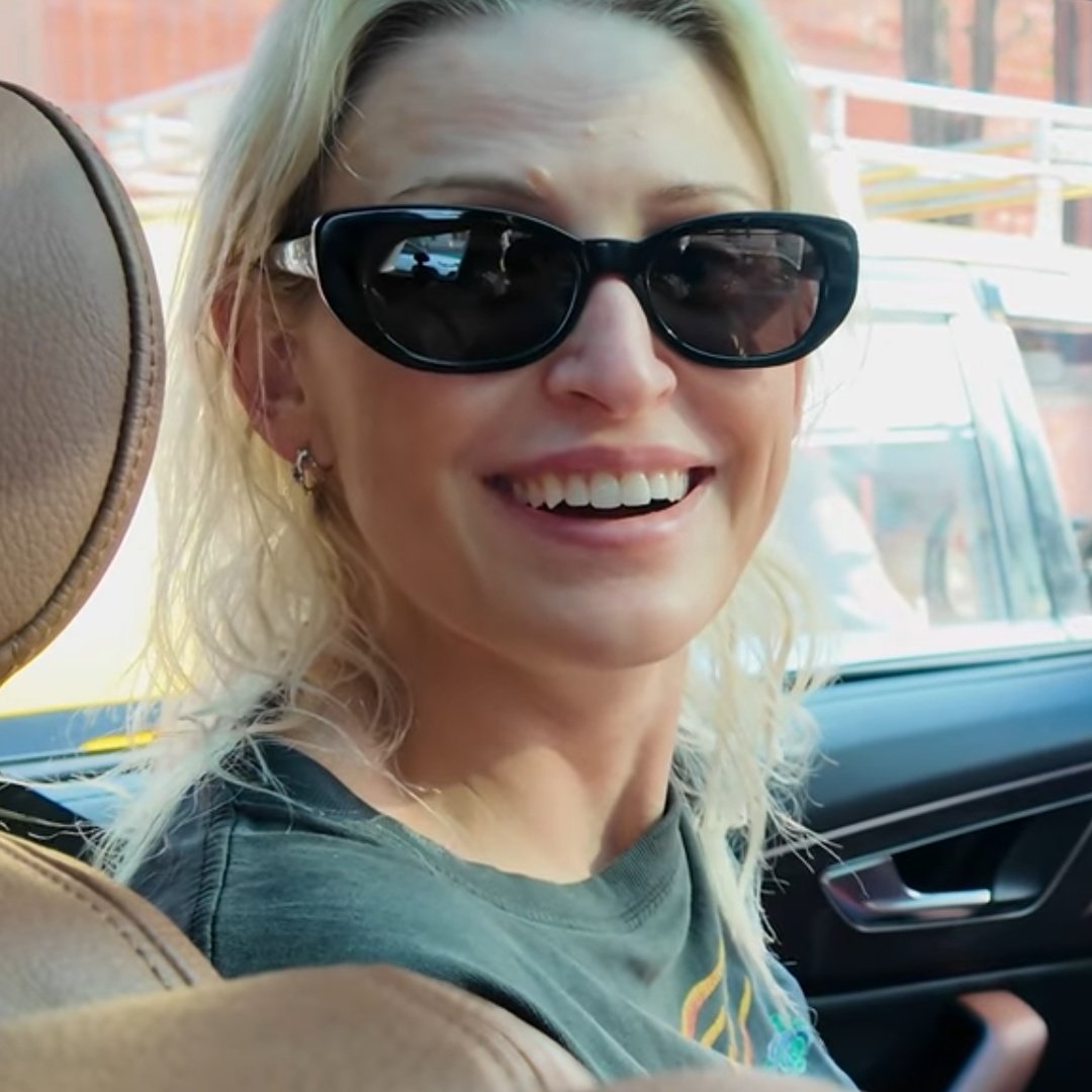 vivienne ⚢ tweet media