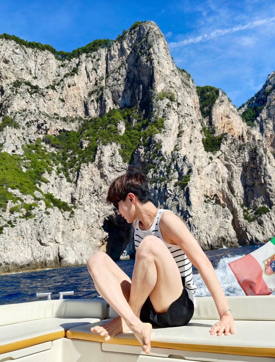 ชิเริสคัก ผักอีเริสกะบ่เริสปานนี้เด้อ