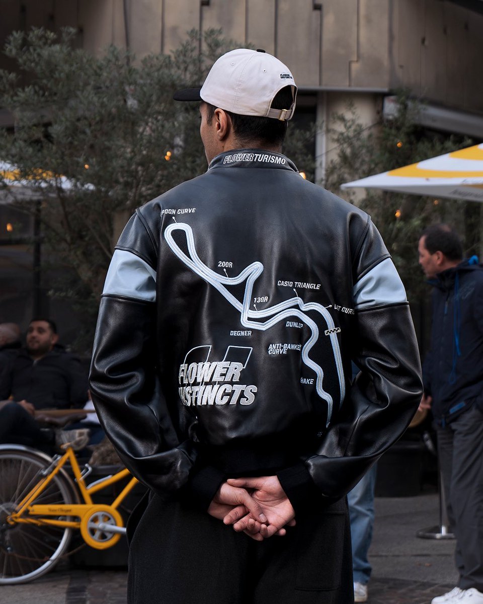 FLOWER INSTINCTS tweet media