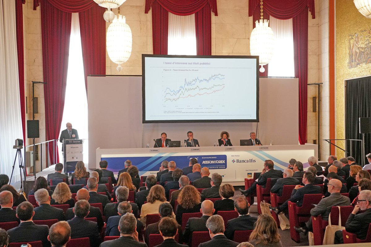 UfficioStampaBI's tweet photo. Il Vice Direttore Generale Sergio Nicoletti Altimari è intervenuto oggi #20febbraio al 32° Congresso #ASFX26 @ASSIOMFOREX con un keynote speech dedicato a “Squilibri globali e i loro rischi in un’economia mondiale più frammentata”.
🖇️ https://t.co/oNgWT0PM18
🔴 Domani l’intervento del Governatore Panetta in diretta alle ore 11.30: https://t.co/ffx2Y3RvuS