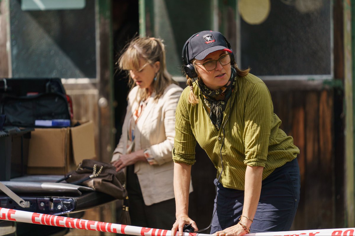 Lucy Lawless tweet media