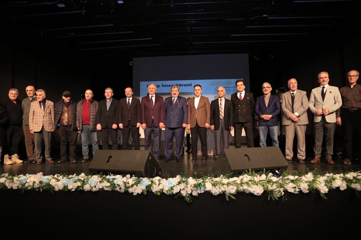 Türkiye Harp Malulü Gaziler Şehit Dul ve Yetimleri Derneği Erzurum Şubesi olarak,

Tarihi ve Özgün Eserler Maket Sanatçısı kıymetli büyüğümüz Doğan HATTATOĞLU ağabeyimizin 40. Sanat Yılı münasebetiyle Sanata Adanmış Bir Ömür’’ isimli Kitap Lansman ve İmza Gününe katılım sağladık.