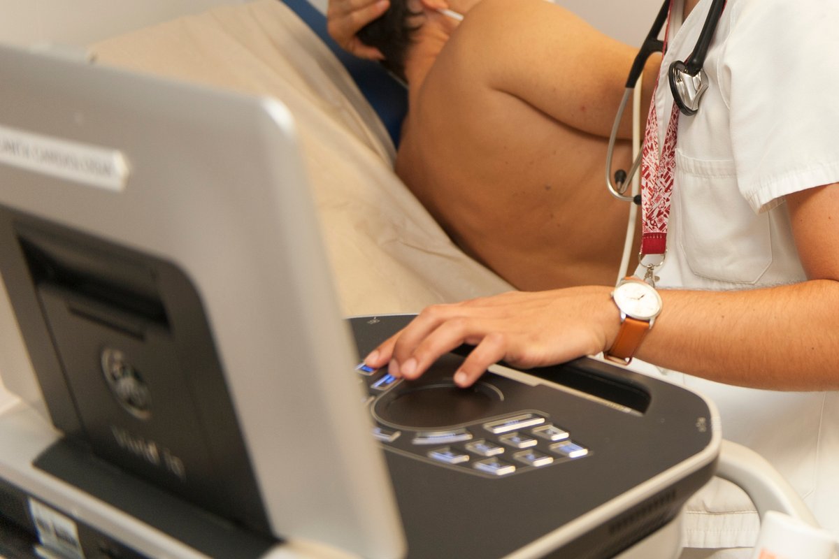 hbellvitge's tweet image. 🫀 Bootcamp: Genètica per a pacients i familiars amb miocardiopaties
📅26 de febrer de 2026 
📍Aula laboratori de l'#hbellvitge
📎 Programa: bit.ly/4abCHME
#Cardiologia #SocialmentResponsables #Genètica