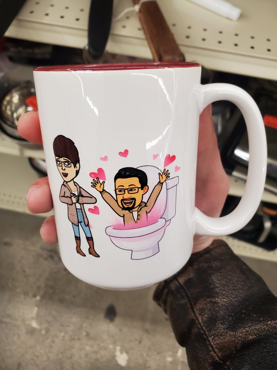 DEEP_RED_BELLS's tweet image. Heartbreaking: annoying millennial couple has broken up