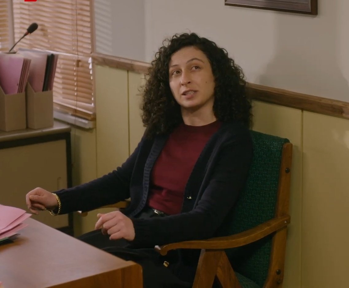 dizide her karaktere hak ettiği muameleyi yapıyor divadır bizim için eminem💅🏻