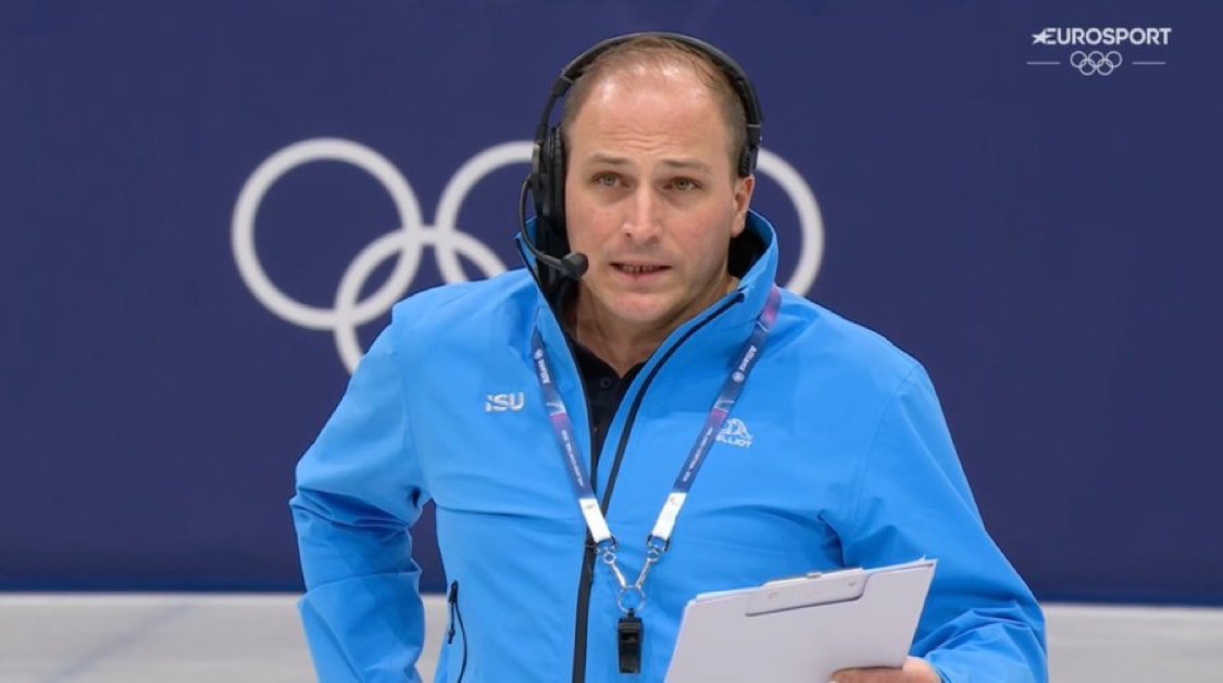 <a href="/ItaliaTeam_it/">ItaliaTeam</a> Cosa si inventerà stasera Byron Moreno sul ghiaccio per squalificare tutti gli italiani in gara? 👀