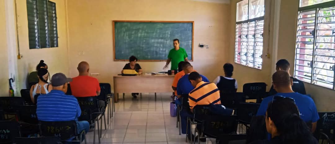 Un día de preparación para la Defensa excelente, los miembros del Consejo de Dirección de la Universidad de Granma que radican en Bayamo tuvimos una jornada de lujo.
Todos aprendimos mucho.
Gracias.
Facultad de Ciencias Económicas y Sociales - UDG.
#FCES
#100AñosConFidel