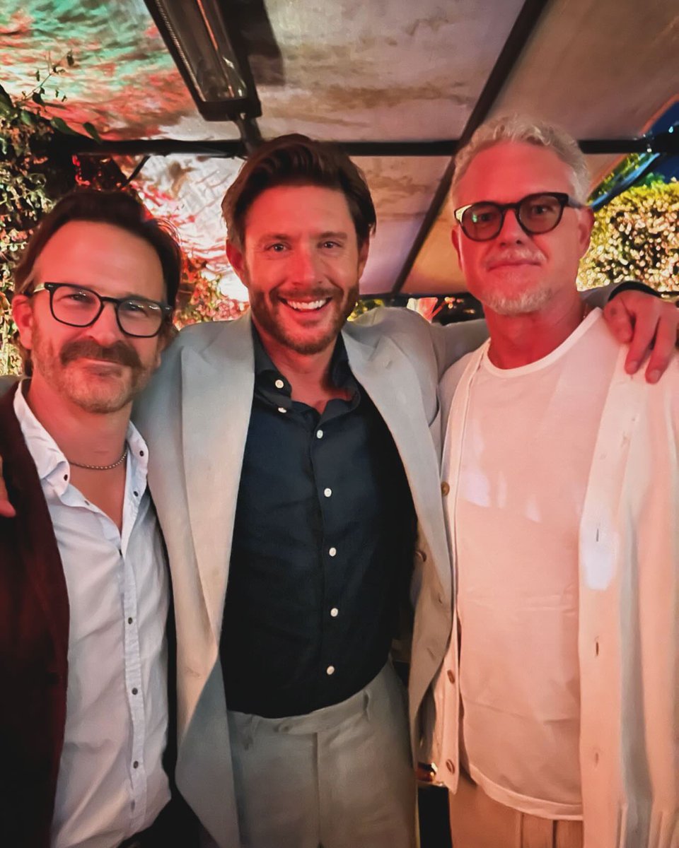 Countdown Updates 🕚 tweet media