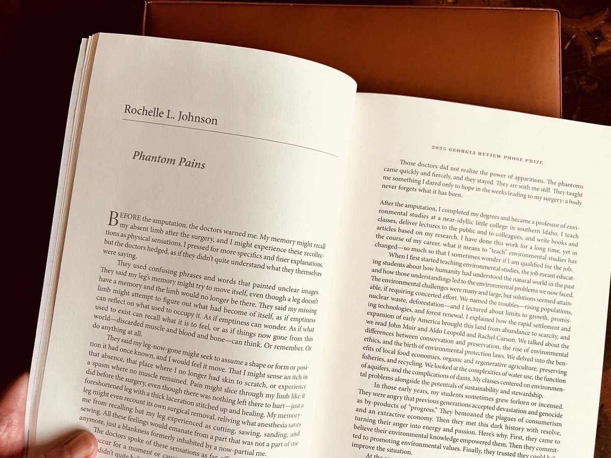 Maureen Langloss tweet media