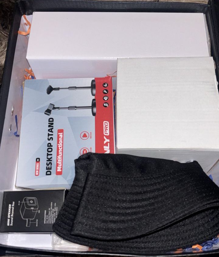 Suzanne Tips tweet media