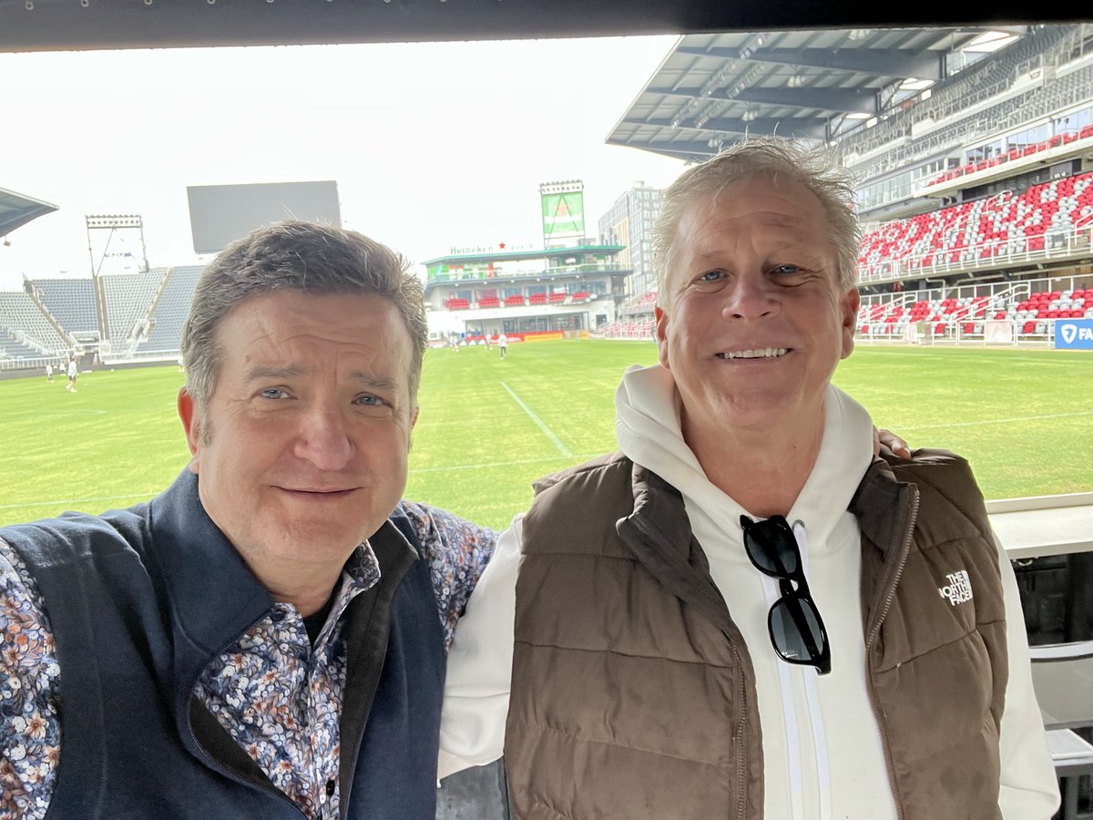 Dave Johnson tweet media