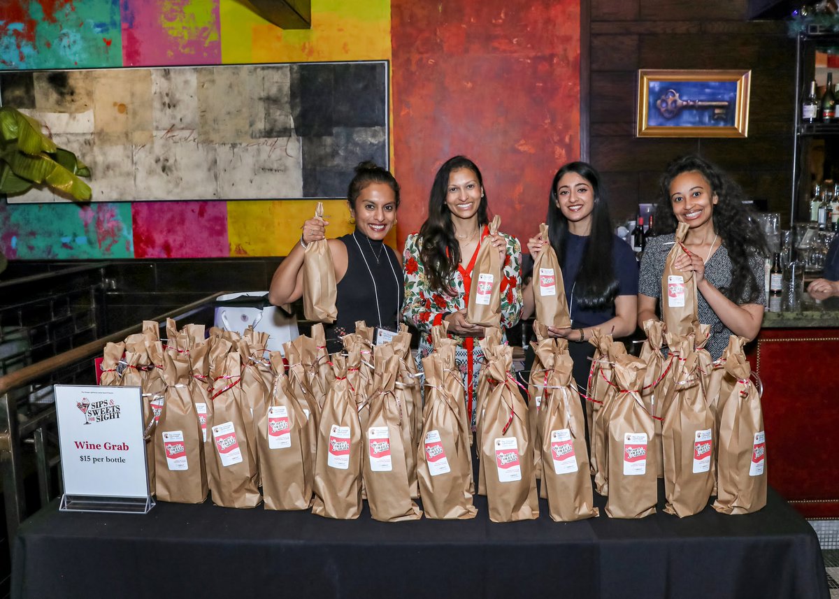 Chicago Lighthouse tweet media