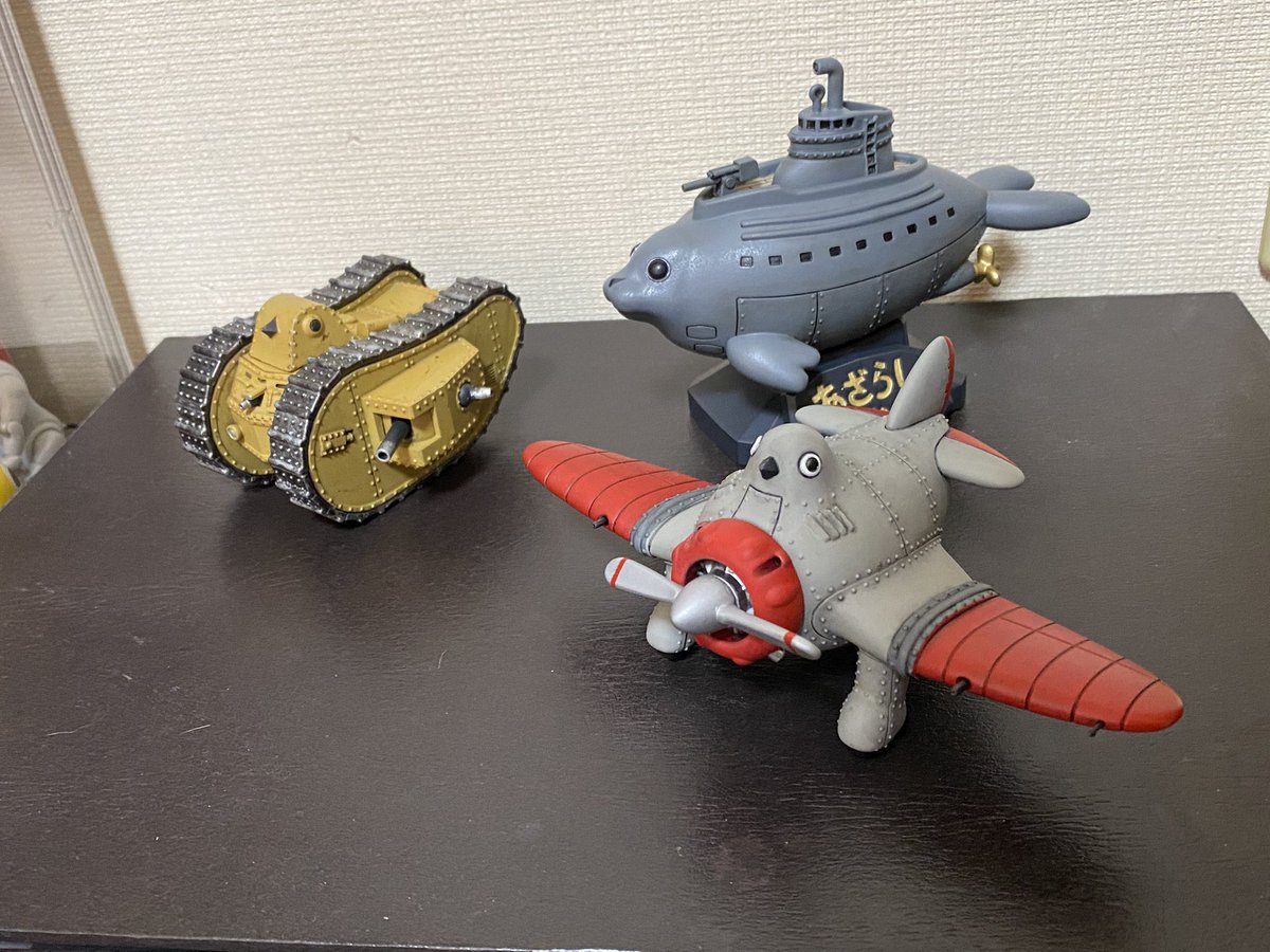 RT @0373Butch: @tomorin3939 ハト戦車、出撃す