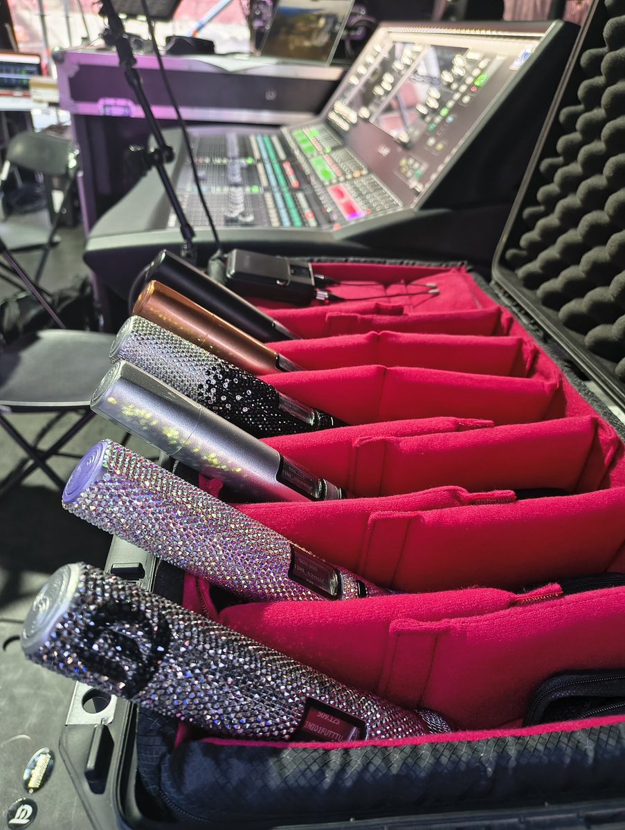 FcoTiniSP's tweet photo. Nuevas imágenes de TINI vía instagram🩷 https://t.co/56EHTe2Uwt