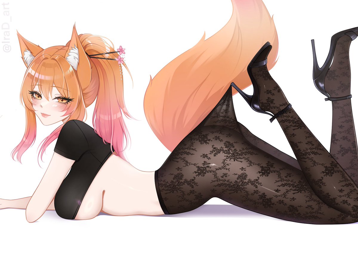 Do you like a foxy girls? 🧡

#VGenComm