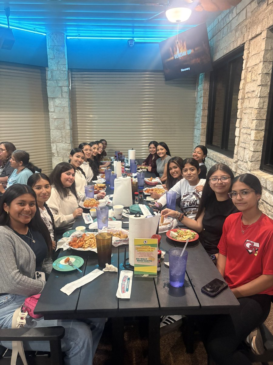 Los Fresnos Falcon Softball tweet media