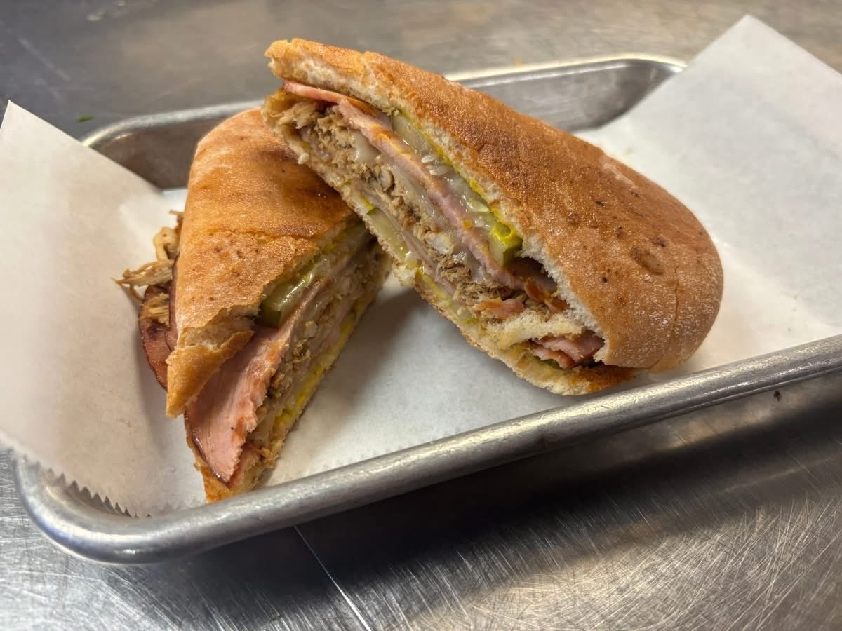 Taps on Main tweet media