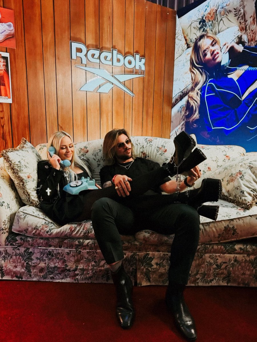 ʀᴏꜱᴀʟɪᴇ ᴠᴀʟᴇ｡ tweet media