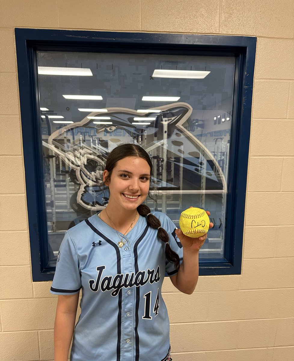 CTJ Jaguar🥎 tweet media