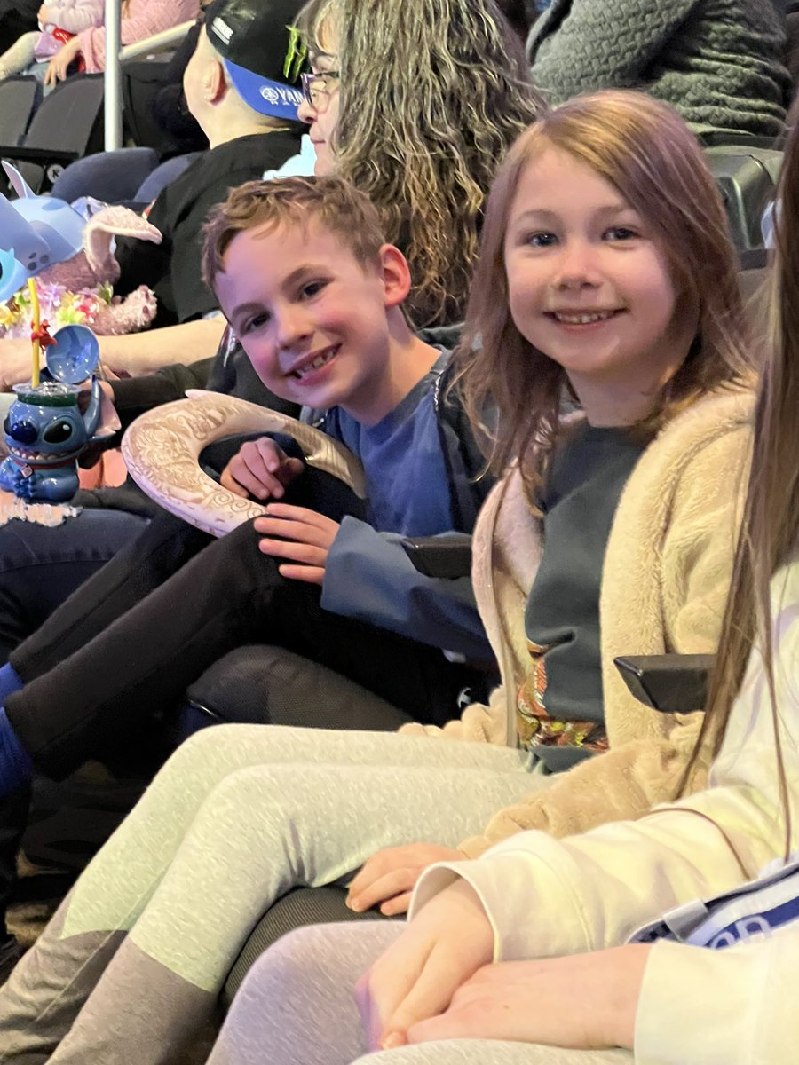 ETidwell02's tweet photo. @DisneyOnIce https://t.co/4Fk012Jyv6