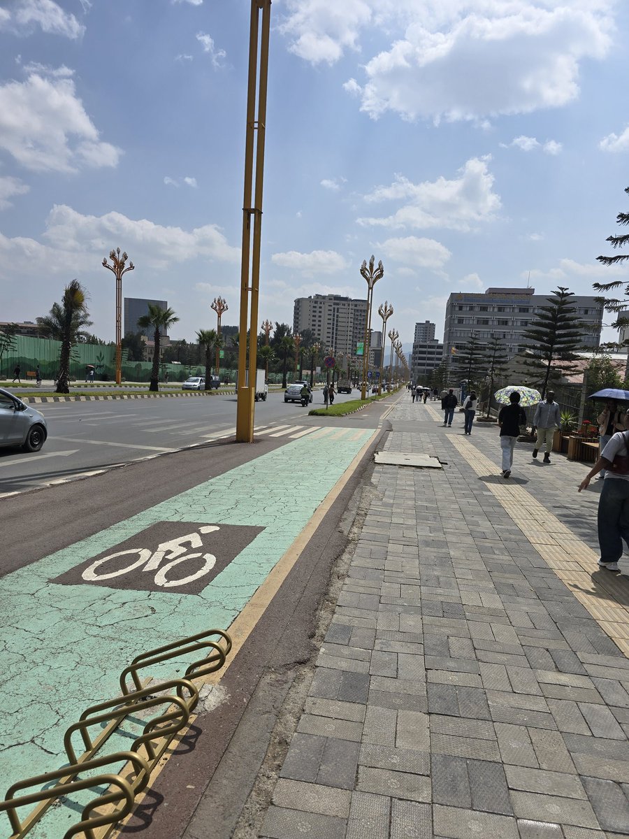 ezzymogul's tweet photo. @KeNHAKenya Some ideas from Addis. We expect nothing less than this. https://t.co/Mtc6RpI1TP