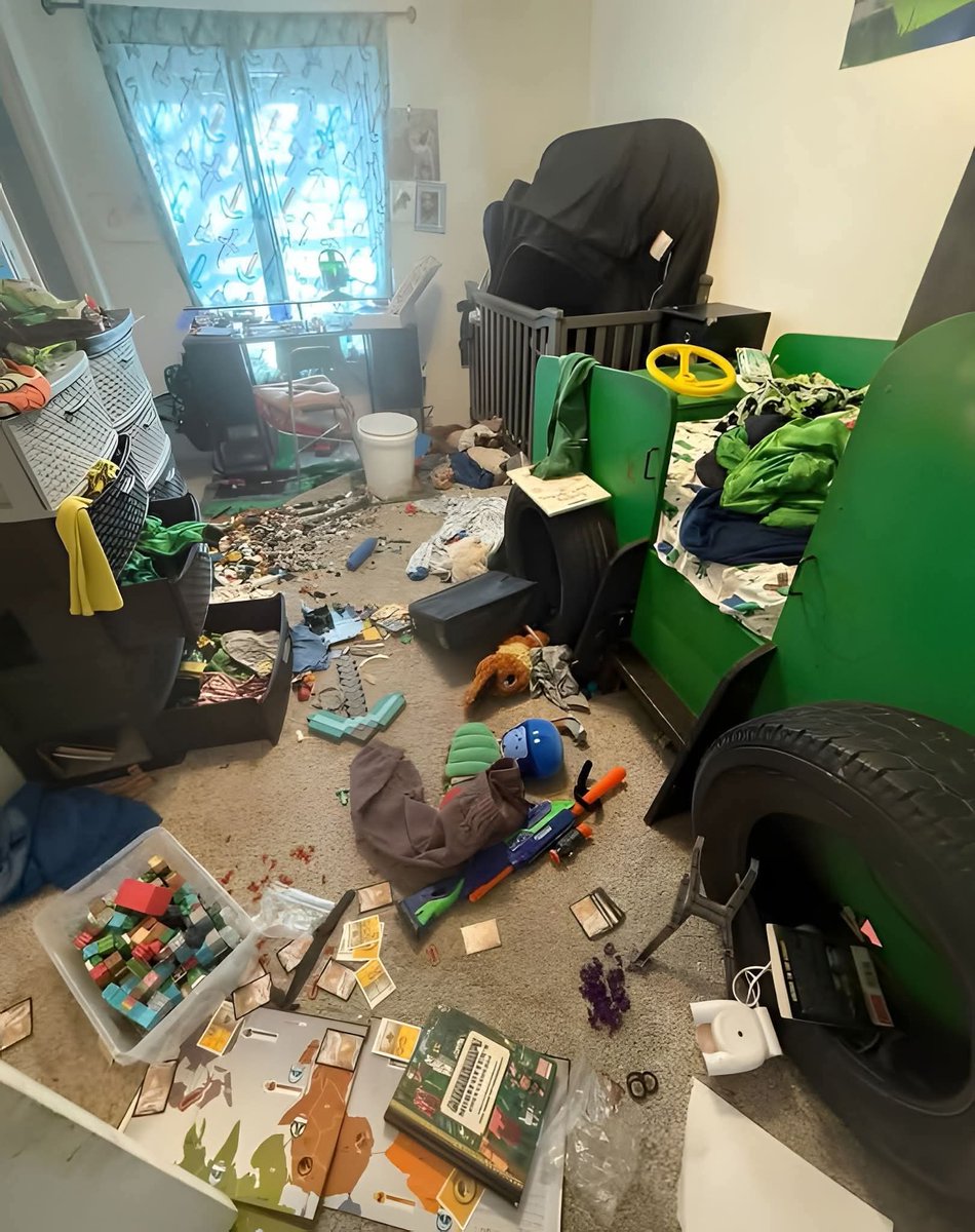 The Husky tweet media