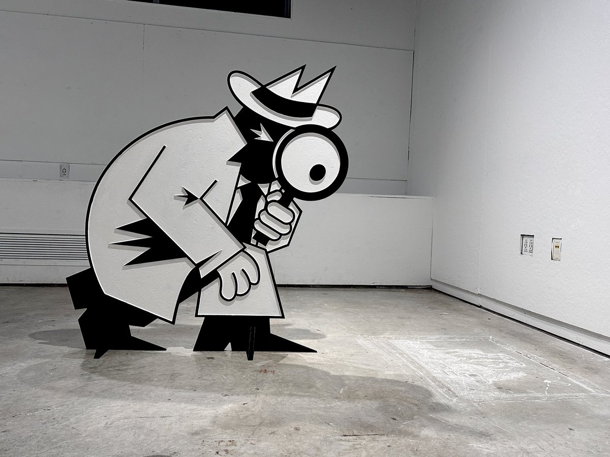 MUAHAHAHAHA

Yes this is a sculpture, this isn’t photoshop