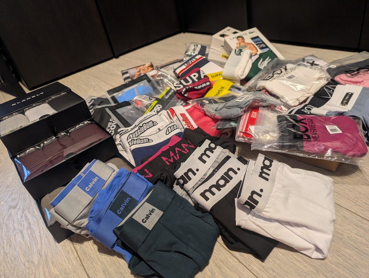 ⚣ B. 🏳️‍🌈 tweet media