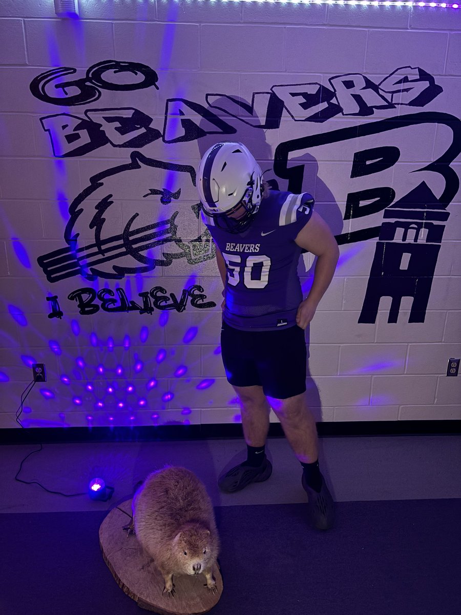 Paper_Jordan's tweet photo. After a great visit at @BlufftonFB i am blessed to receive my 2nd offer #agtg https://t.co/5Vrk5oLKOh