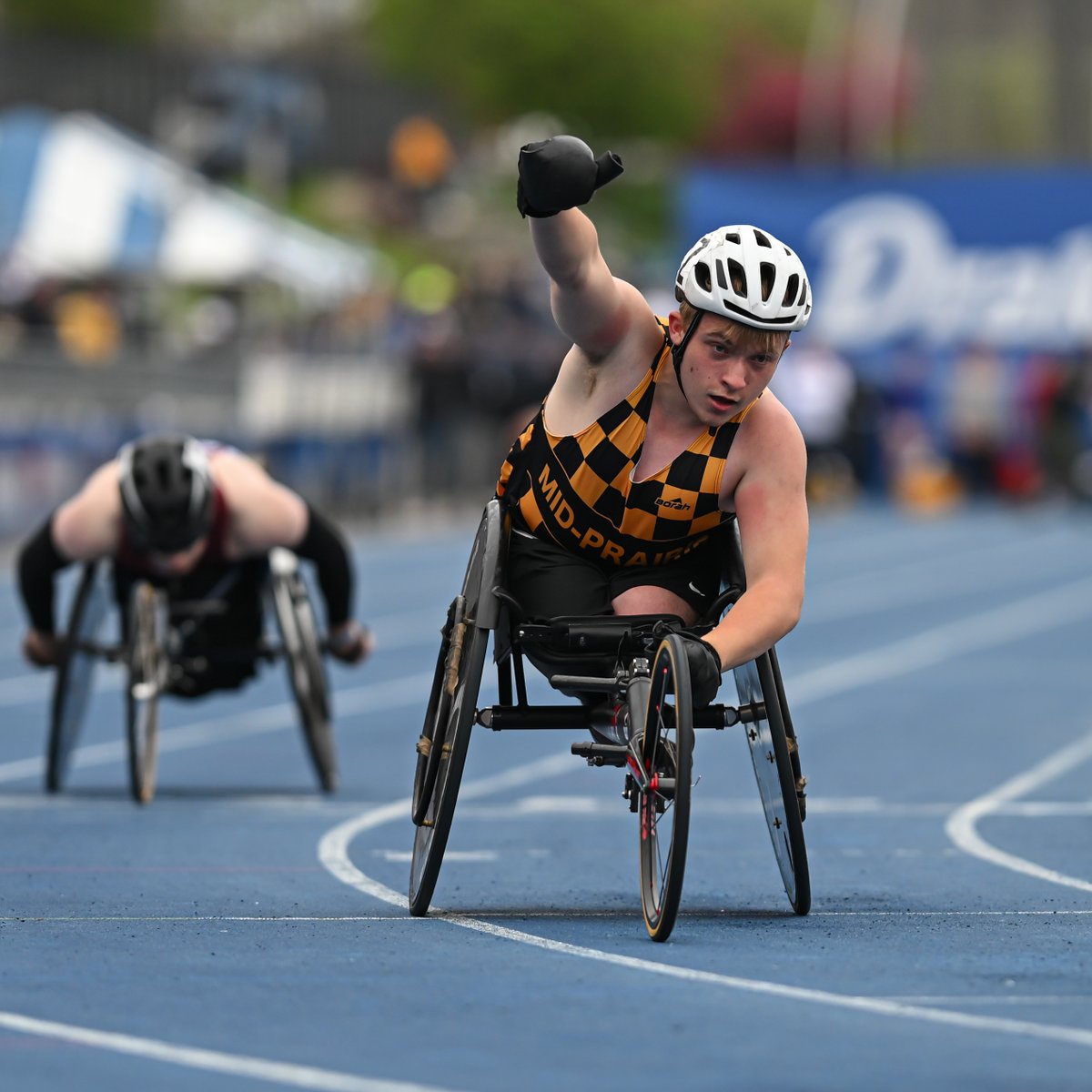 Drake Relays tweet media