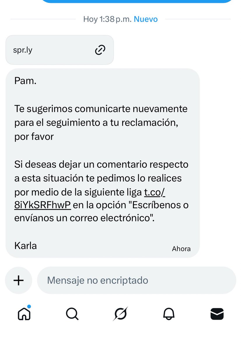 just_his_moon's tweet photo. @banamex No ayudaron nada @banamex 
Banamex juega con la salud, 21 horas esperando un medicamento, que por cierto es inhalador, para que me digan que siempre no me lo van a mandar y tampoco a reembolsar el dinero, ahora estoy sin el medicamento de mi hija y sin mi dinero @condusef https://t.co/fKeP1eiB37