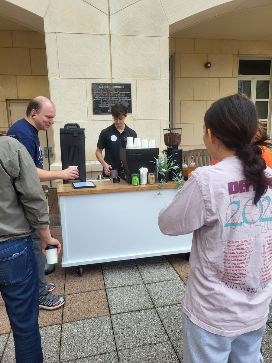 UT San Antonio Molecular Microbiology & Immunology tweet media