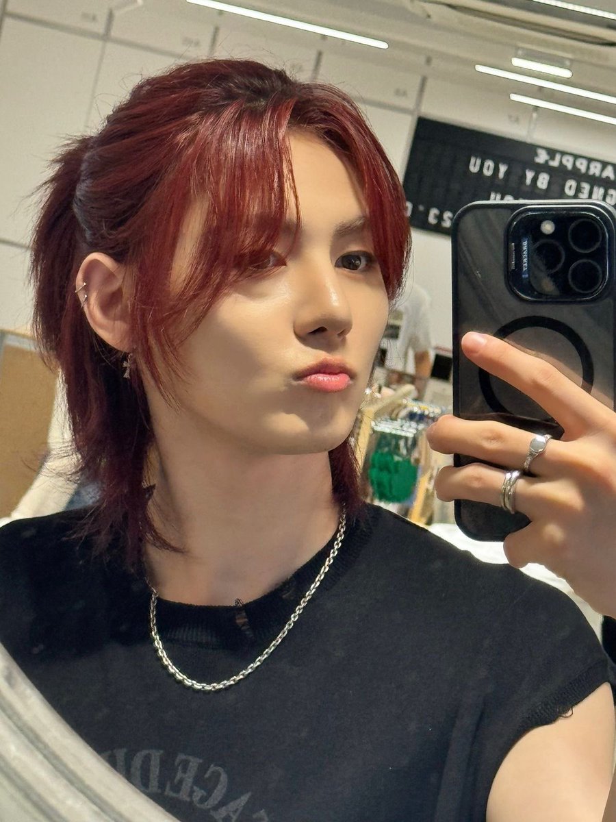 mellmarkk's tweet image. 