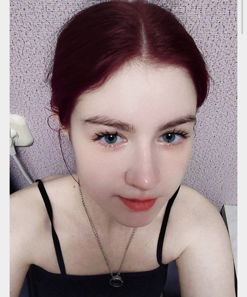 а если сделать себе cherry red hair...🍒? мнение