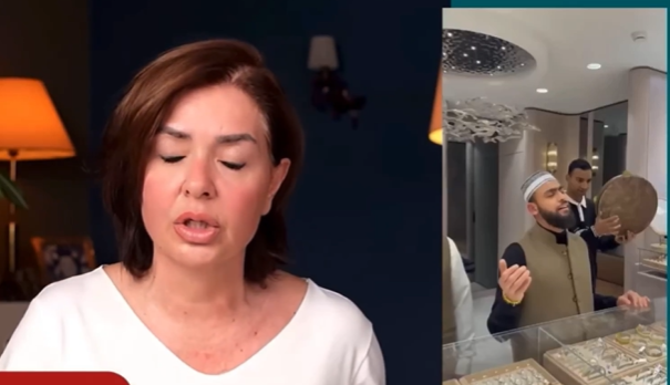 🔴 Kendini gazeteci sanan Gülnaz Şırınga, son dönemde söylediği ilahilerle fenomen olan Celal Karatüre’yi eleştirdi.

Özlem Gürses: 
İnanılır gibi değil, ilahilerin de içini boşalttılar 
 Huşu duygusu beklenirken mezdeke grubu gibiler.  Yanındaki heeh heeeh diye efekt yapıyor,