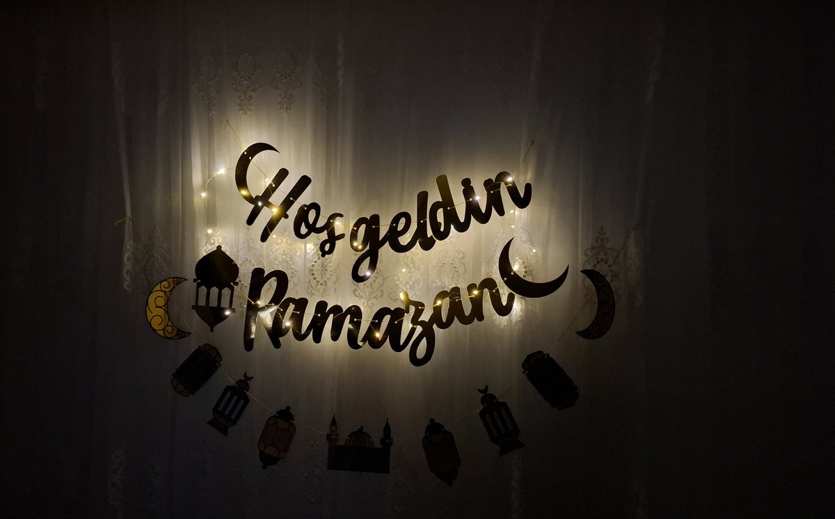bizim eve ramazan bugün geldi