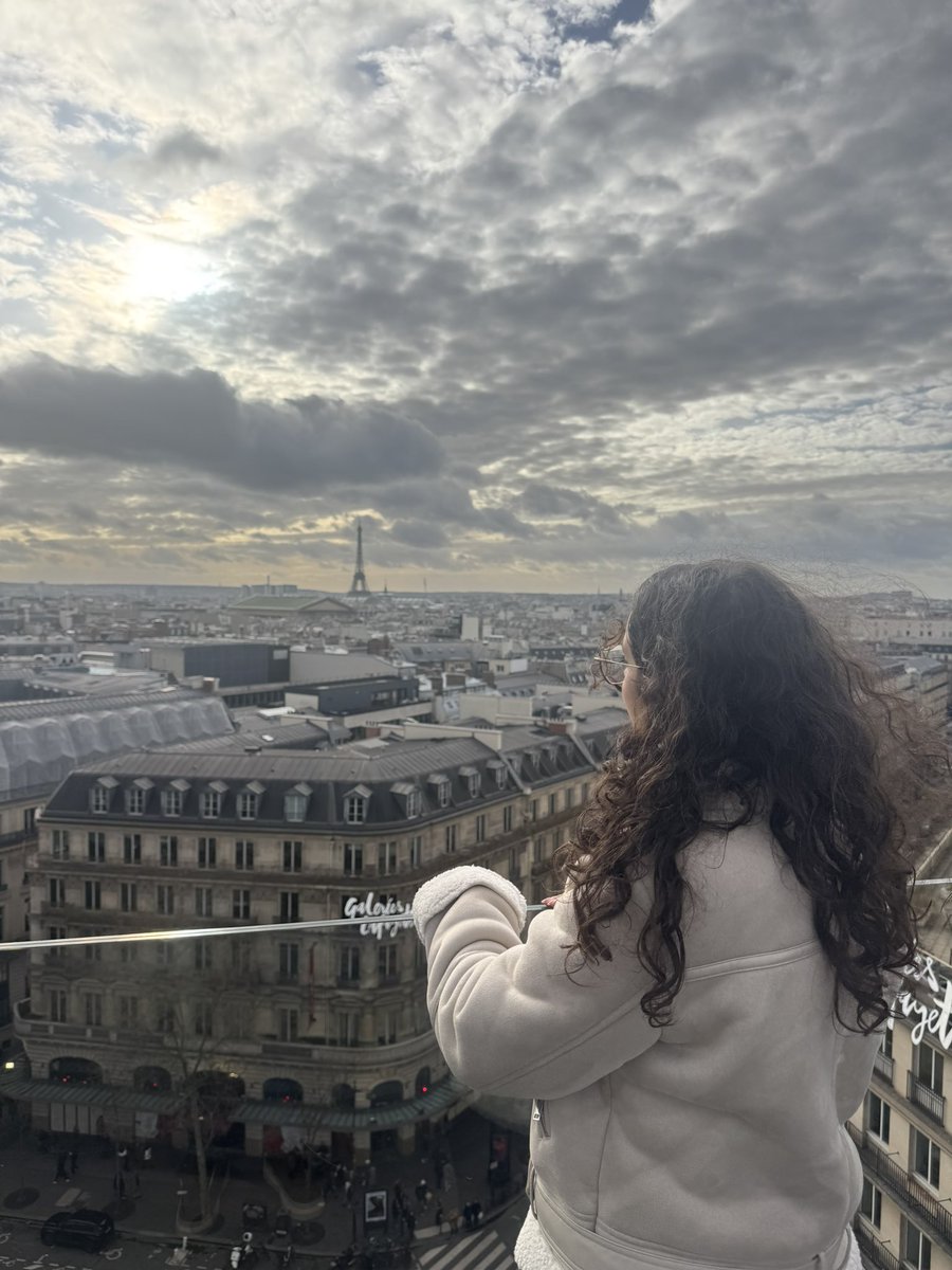 Esther P. tweet media