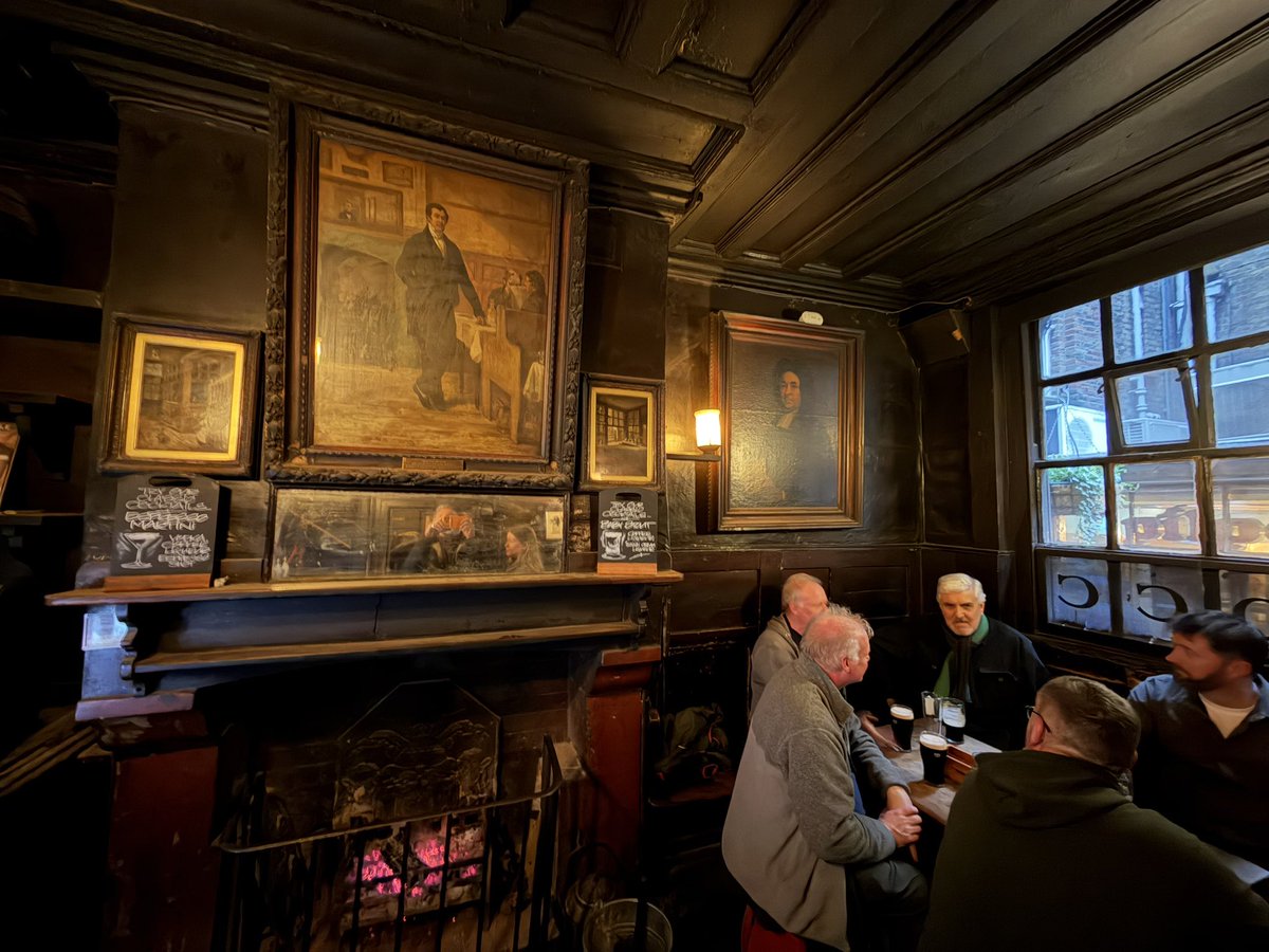 Desde mi punto de vista la máxima felicidad masculina se parece más a esto: