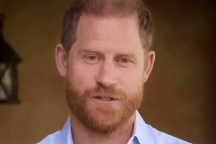 Shameful hypocrite &amp; liar #PrinceHarry using children for attention.