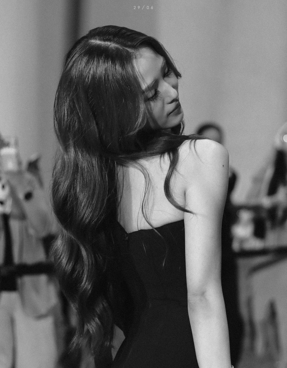 namtanfilmpics's tweet photo. https://t.co/5Ydmeu8WoW