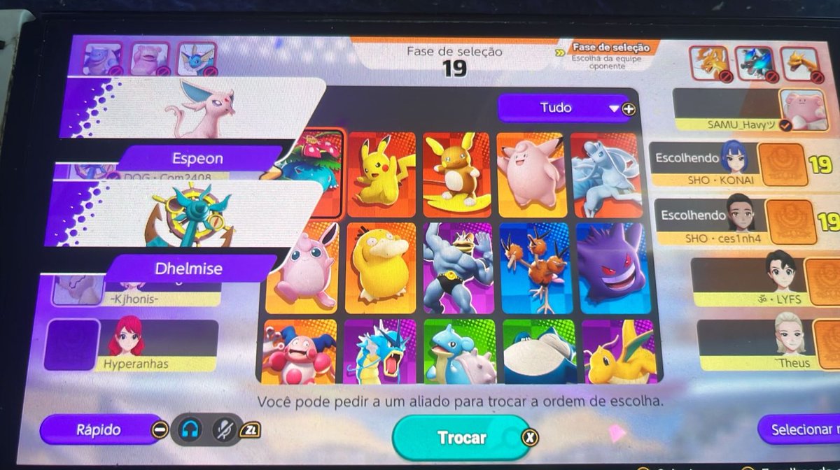 Eis que o @SerradoDe46791 jogar de charizard defender e o time inimigo obriga ele a jogar de Dhelmise