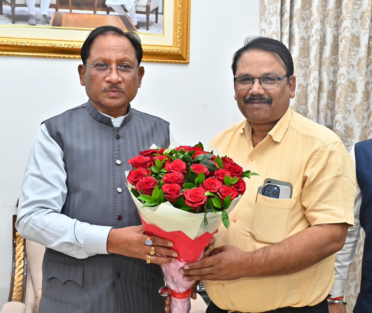 प्रदेश के यशस्वी मुख्यमंत्री, बड़े भाई श्री विष्णु देव साय जी को जन्म दिन की हार्दिक बधाई एवं शुभकामनाएँ।

#HBD_विष्णु_भइया