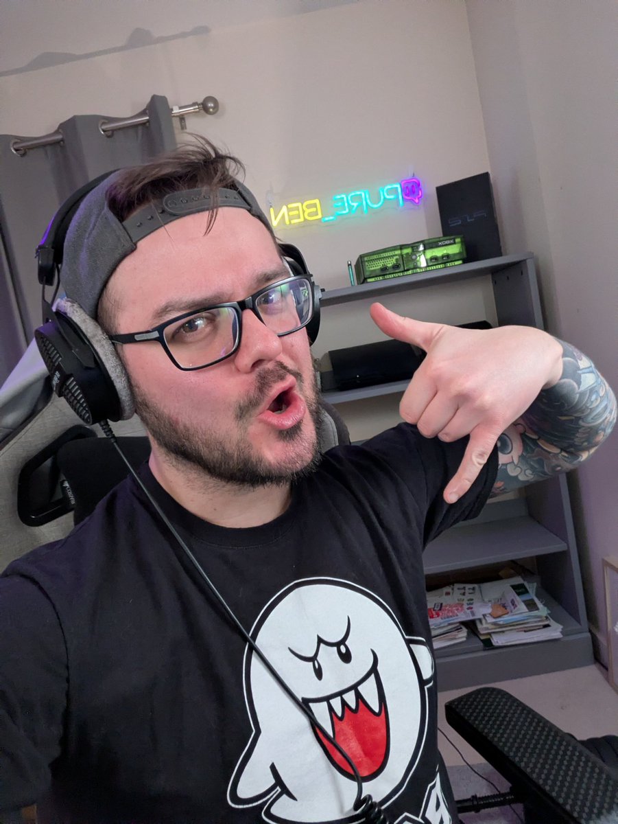 Live right now with some Mario Kart racing practice!

Why? You gotta tune in and find out!

twitch.tv/pure_ben