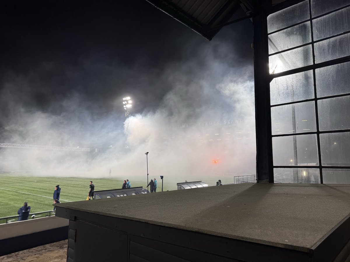 Iain Collin tweet media