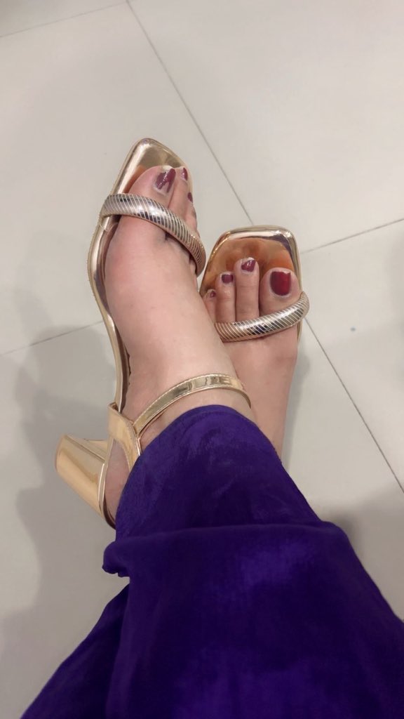 Alka_Goddess's tweet photo. I own your urges, your cash, your future. You're just late on rent. ⏰💸

You exist to serve a higher purpose: emptying for me. Start now or stay irrelevant👠💸 https://t.co/97g0SeNtsS
