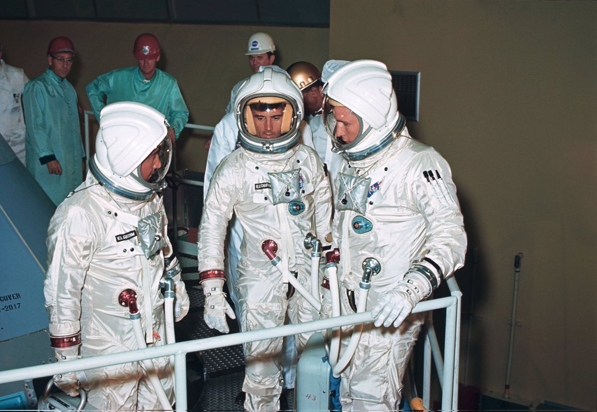 contactlight69's tweet photo. Apollo 1 Launch #OTD, February 21, 1967 (planned)
IN MEMORY OF #APOLLO1 (AS-204)
https://t.co/c3jCbUQFcO https://t.co/BQSbEG2DTu