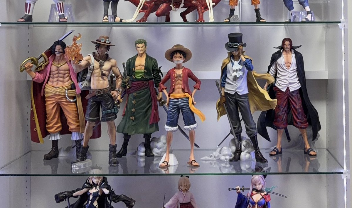 バンプレくじゾロのA賞とC賞開封の儀 C賞は別のところに。。 顔は