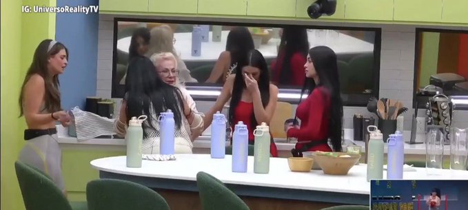 Mi Laura  siempre abrazo te amo mi Reina ! <a href="/LAURAZAPATAM/">Laura Zapata</a> #TeamZapata 👑💎❤️‍🔥