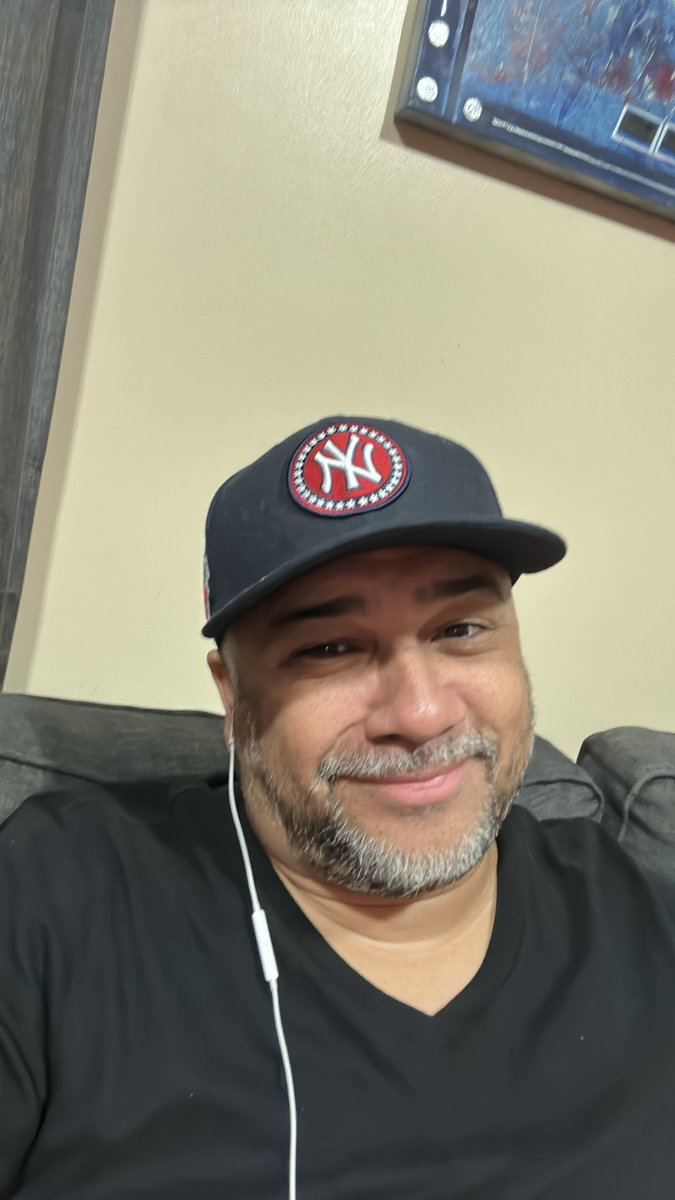 Ryan Echevarria tweet media