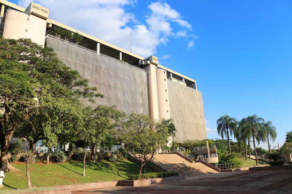 Banco Central del Paraguay tweet media